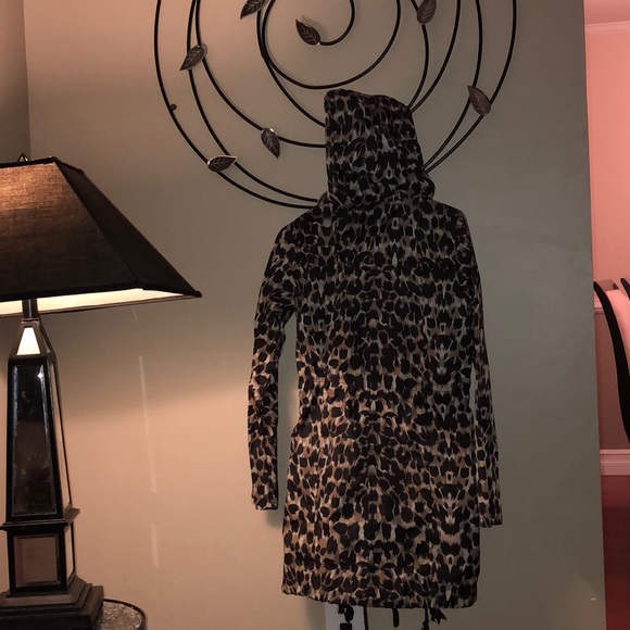 Spring coat - Picture 2 of 2